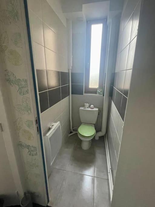 Appartement Idealement Situe Шарлевіль-Мезьєр Екстер'єр фото
